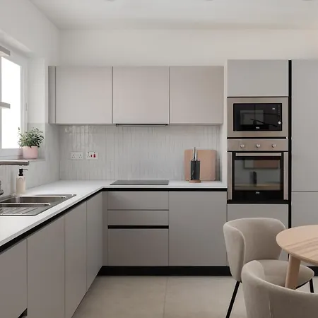 Modern 2br With Outside Furniture - Close To Sliema, Saint Julians & Valletta *