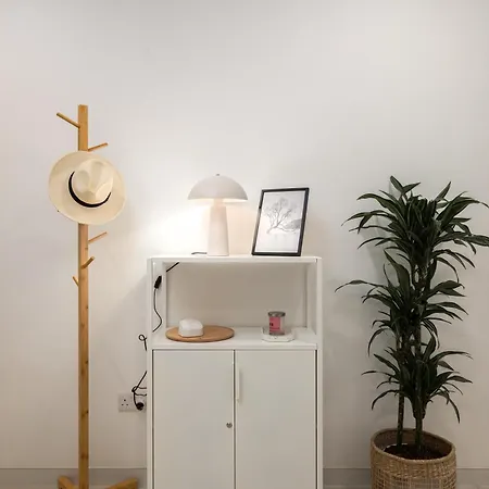 Modern 2br With Outside Furniture - Close To Sliema, Saint Julians & Valletta